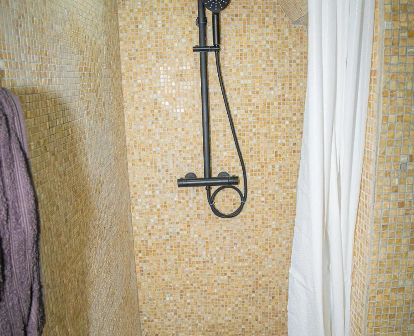 Stylish Canal-Side 2Br-1Lr Apt, At Center Of Gent Appartamento Gand